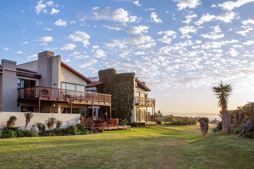 How To Choose Accommodation When Travel Planning